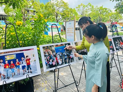 Khai mạc Tuần lễ hoạt động “Hướng về biển, đảo quê hương”