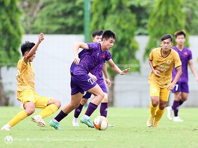 HLV U19 Việt Nam vượt qua bài kiểm tra đầu tiên