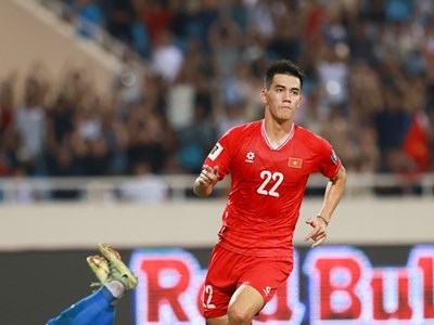 Tiền đạo Tiến Linh được AFC vinh danh