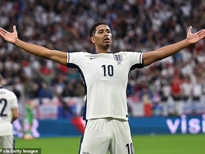 Jude Bellingham đi vào lịch sử bóng đá châu Âu, thêm điểm cộng Quả bóng vàng