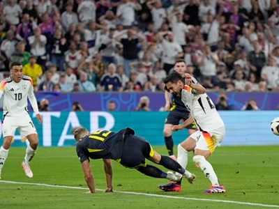 Vào bóng ác ý, hậu vệ của Scotland bị phạt nguội cấm thi đấu 2 trận