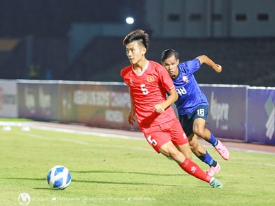 U16 Việt Nam đánh rơi chiến thắng trước U16 Campuchia