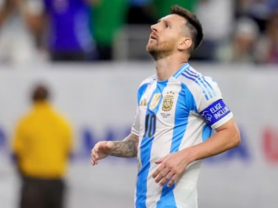  Argentina chật vật vào bán kết Copa America 2024