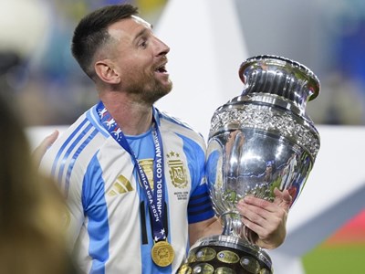 Đăng quang Copa America 2024, Messi trở thành cầu thủ có nhiều danh hiệu vô địch nhất lịch sử