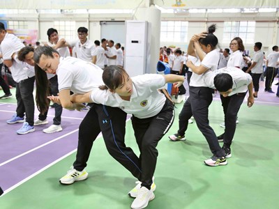 TP.HCM tập huấn võ tự vệ và võ nhạc Vovinam cho giáo viên tiểu học 