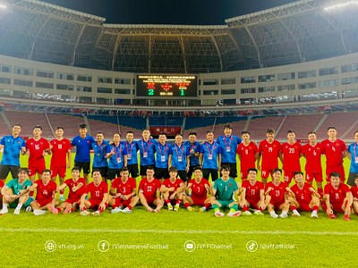 Thi đấu thiếu người, U22 Việt Nam vẫn thắng Malaysia
