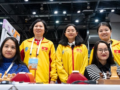 Hai đội tuyển nam, nữ Việt Nam cùng nằm trong top 10