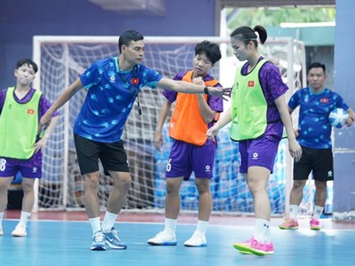 Tuyển Futsal nữ Việt Nam thi đấu giải Đông Nam Á 
