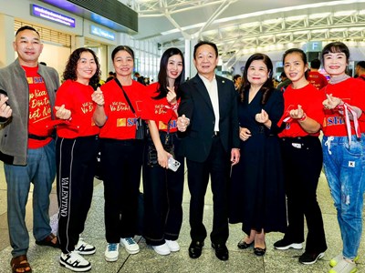 Người thân của các tuyển thủ gửi lời chúc đến tuyển Việt Nam trước trận chung kết lượt về 