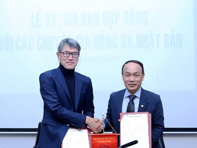 Giám đốc kỹ thuật người Nhật Bản tiếp tục gắn bó với bóng đá Việt Nam