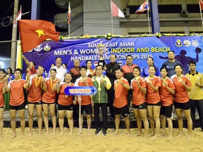 Bóng ném Việt Nam giành 2 HCV giải Đông Nam Á