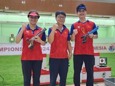Quang Huy, Thu Vinh tiếp tục mang huy chương về cho bắn súng Việt Nam tại giải châu Á