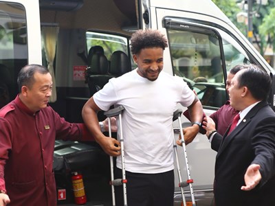 Tiền đạo Nguyễn Xuân Son dự Gala trao giải Quả bóng vàng Việt Nam 2024