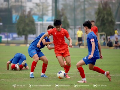 U17 Việt Nam thắng thuyết phục trận đấu tập trước U17 PVF 