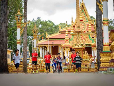 Khám phá cung đường băng đồng tuyệt đẹp hoà quyện cùng văn hoá Khmer độc đáo