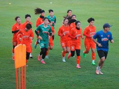 Đội tuyển nữ Việt Nam bắt đầu tập luyện trong đợt hội quân đầu tiên năm 2025