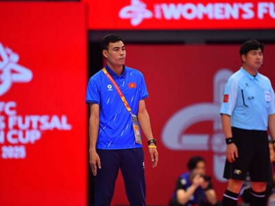 HLV tuyển Futsal nữ Việt Nam tự hào về tinh thần chiến đấu của các học trò
