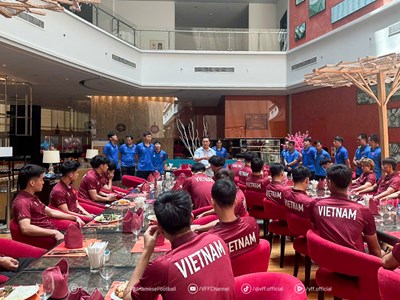 Lãnh đạo VFF thăm và động viên đội U22 Việt Nam trước giải Đông Nam Á