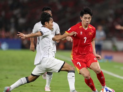 Đình Bắc là “Cầu thủ xuất sắc nhất” giải U23 Đông Nam Á 2025