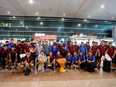  U23 Việt Nam về nước sau chiến tích tại giải Đông Nam Á