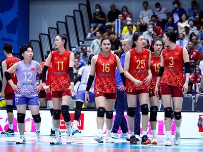 Vắng Bích Tuyền, tuyển bóng chuyền nữ Việt Nam vẫn thắng tuyệt đối Kenya