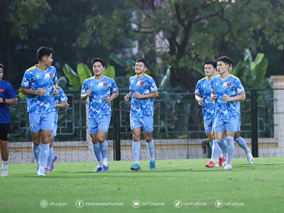 U23 Việt Nam trở lại tập luyện, chuẩn bị cho trận đấu với Singapore