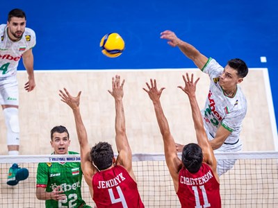 Xác định 4 đội vào bán kết Giải bóng chuyền nam VĐTG 2025