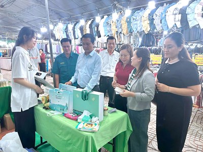 TP.HCM: Khai mạc Hội chợ, triển lãm thương mại kích cầu hàng tiêu dùng, mua bán sản phẩm OCOP 