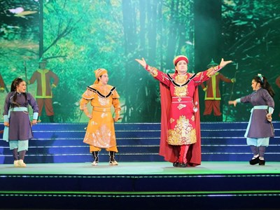 TP.HCM: Lễ hội Nghinh Ông - Cần Giờ 2025 bế mạc với chương trình biểu diễn nghệ thuật đặc sắc