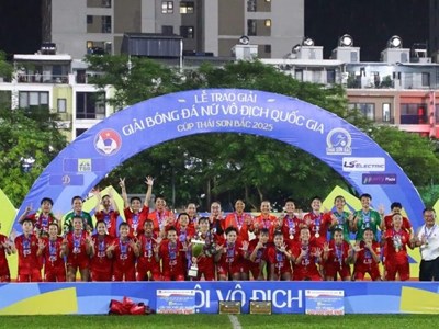 Chủ tịch FIFA gửi thư chức mừng thành tích vô địch quốc gia của CLB nữ TP.HCM