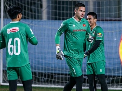 Những sự vắng mặt đáng tiếc của đội tuyển Việt Nam trong đợt tập trung tháng 11