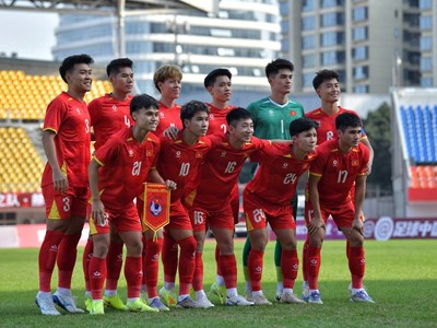 U22 Việt Nam thua đáng tiếc U22 Uzbekistan tại Panda Cup 2025