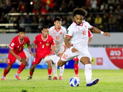 Xuân Son nói gì khi ghi bàn giúp đội tuyển Việt Nam thắng Lào?