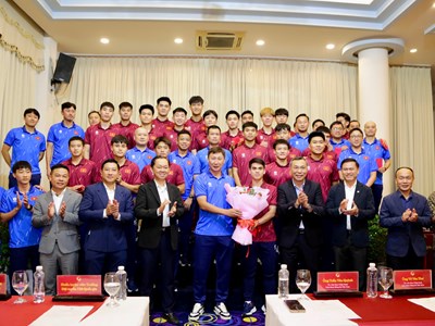 Lãnh đạo VFF gặp mặt, động viên các đội tuyển chuẩn bị tham dự SEA Games 33