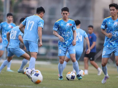 U22 Việt Nam trở lại tập luyện, chuẩn bị cho trận đấu với U22 Malaysia