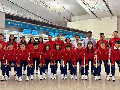 Đội tuyển Futsal nữ Việt Nam lên đường dự SEA Games 33