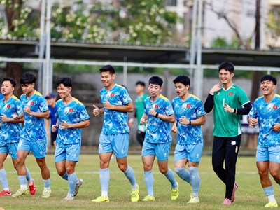U22 Việt Nam trở lại tập luyện, chuẩn bị cho trận bán kết SEA Games 33 