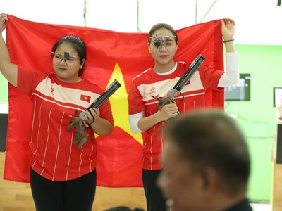 Phá thêm kỷ lục, Trịnh Thu Vinh có được HCV thứ tư tại SEA Games 33