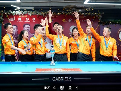 Trần Quyết Chiến cùng đồng đội vô địch VBTL 2025