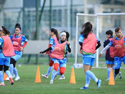 Đội tuyển nữ Việt Nam chú trọng rèn thể lực, chuẩn bị cho giải châu Á