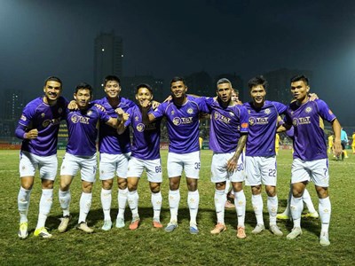 Bảng xếp hạng V.League mới nhất: CLB Hà Nội, Thể công Viettel nằm trong top 5