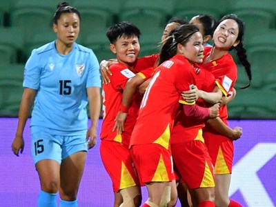 Vạn Sự toả sáng, tuyển nữ Việt Nam giành chiến thắng kịch tính trước Ấn Độ