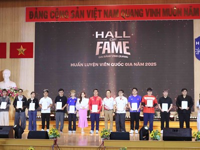 Vinh danh những dấu ấn nổi bật của thể thao điện tử Việt 2025