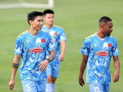 Đoàn Văn Hậu: Toàn đội quyết tâm thắng Malaysia để mang lại niềm vui cho người hâm mộ