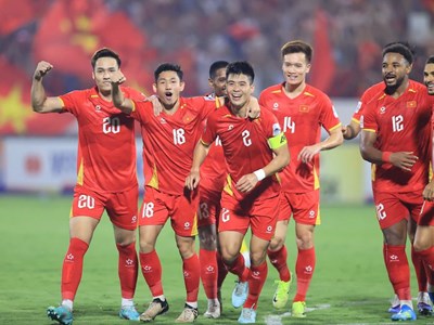 Đội tuyển Việt Nam lọt vào Top 100 thế giới sau trận thắng Malaysia