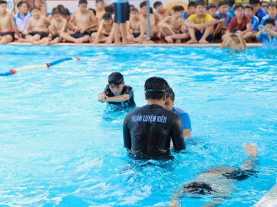 TP.HCM phát động toàn dân tập luyện môn bơi để phòng, chống đuối nước