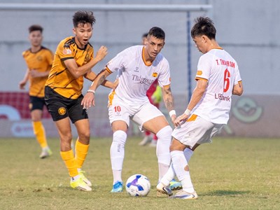 Khó lường cuộc đua trụ hạng V.League 2025/26
