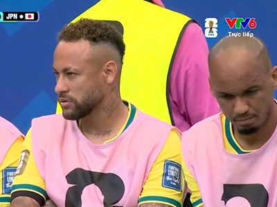 HLV tuyển Brazil tiết lộ lý do Neymar không được vào sân trận gặp Nhật Bản