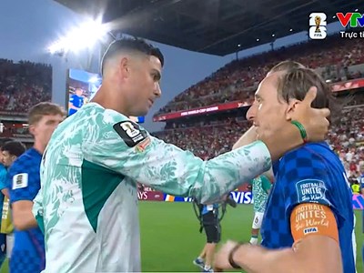 Luka Modric chia tay World Cup 2026 trong cái ôm đầy xúc động của Ronaldo