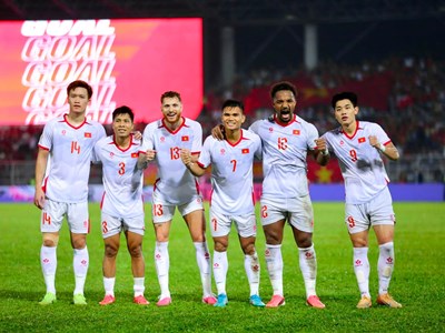 Thắng Malaysia ngay trên sân khách, Việt Nam rộng cửa vào chung kết